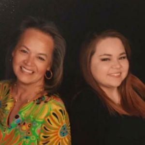 Meet your Posher, Mia